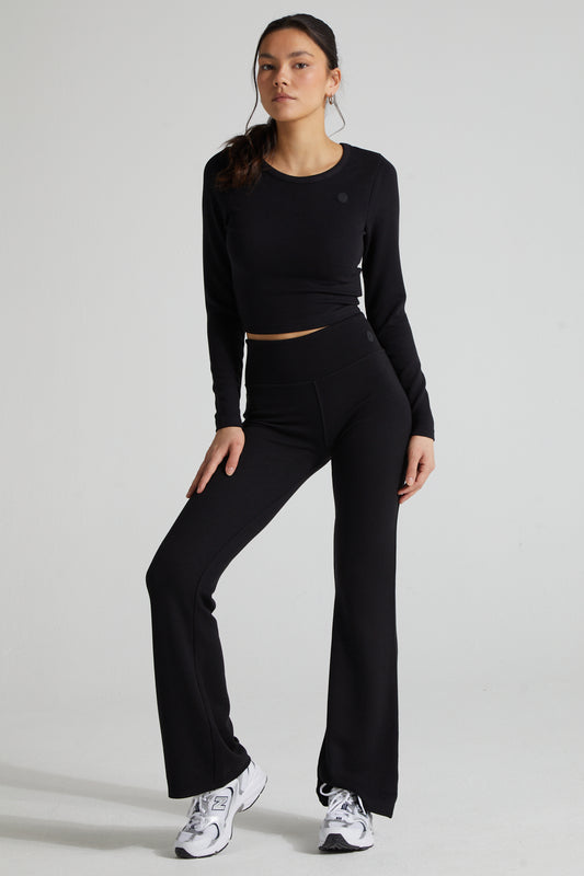 Contour Flared Leggings- Jet Black