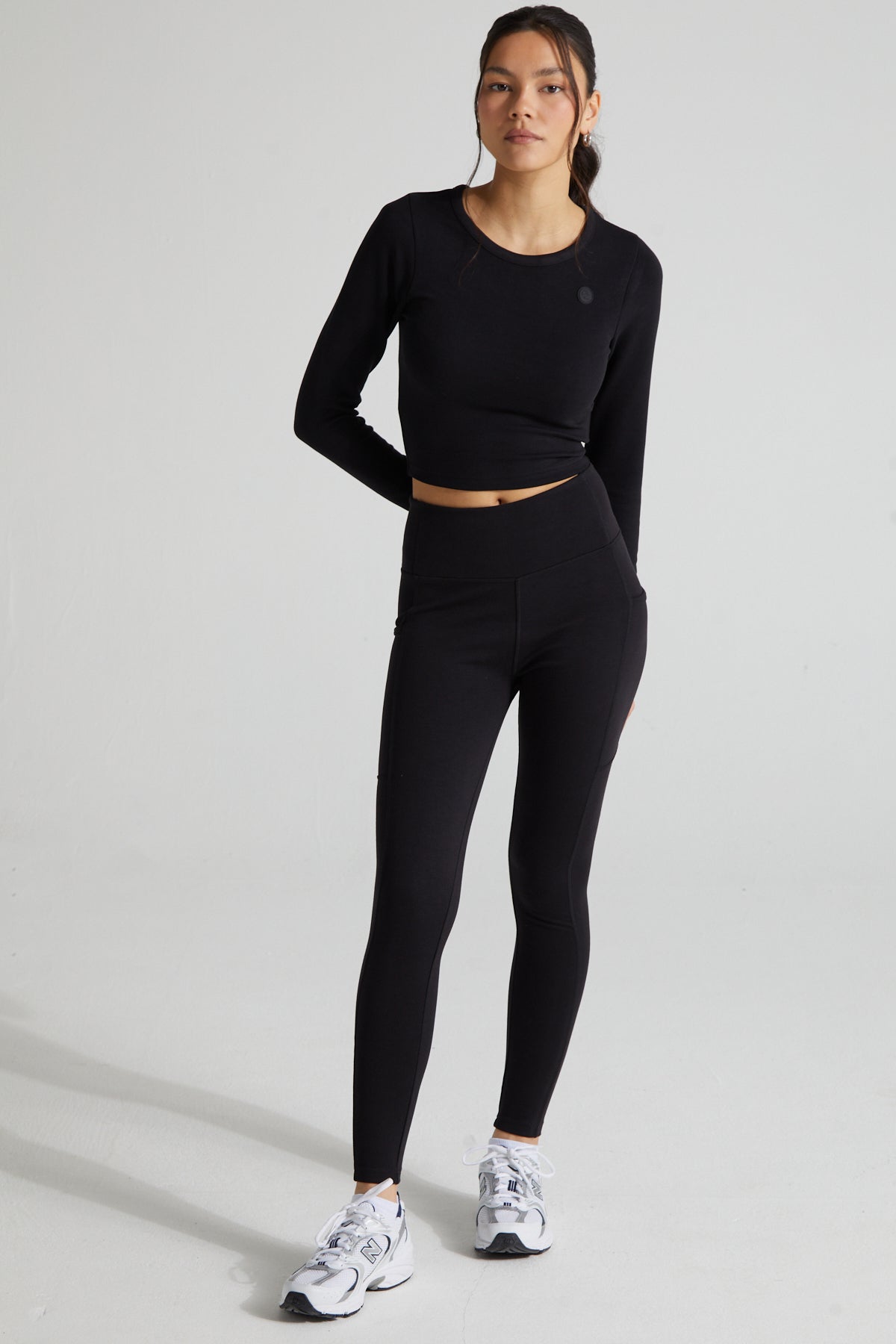 Contour Leggings- Jet Black