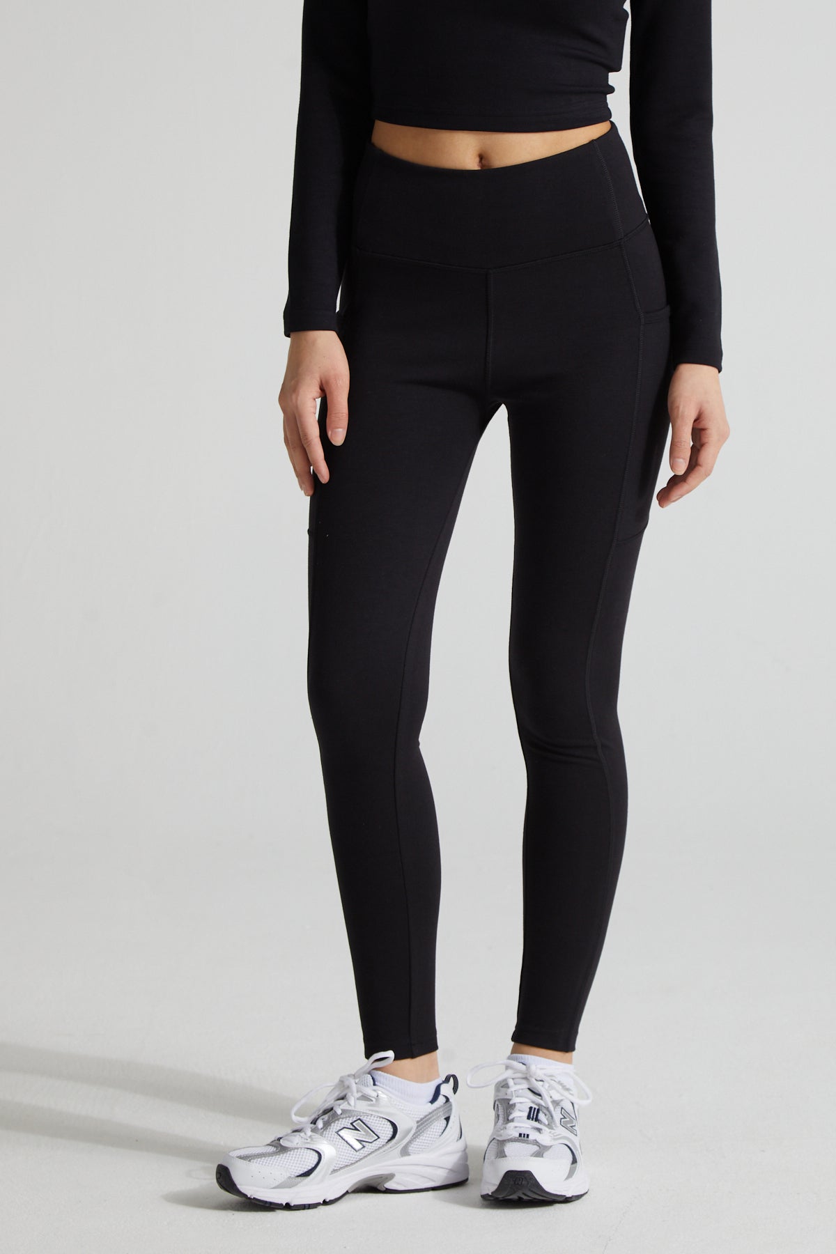 Contour Leggings- Jet Black