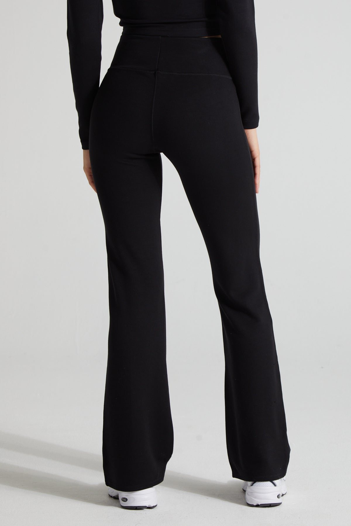 Contour Flared Leggings- Jet Black