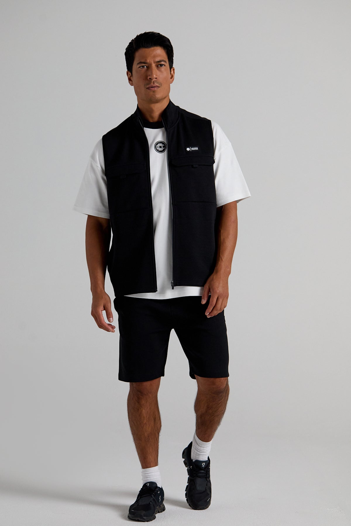 Essential Track Gilet - Jet Black